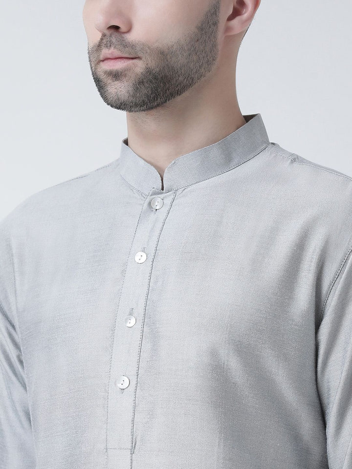KISAH Men Grey Solid Straight Kurta