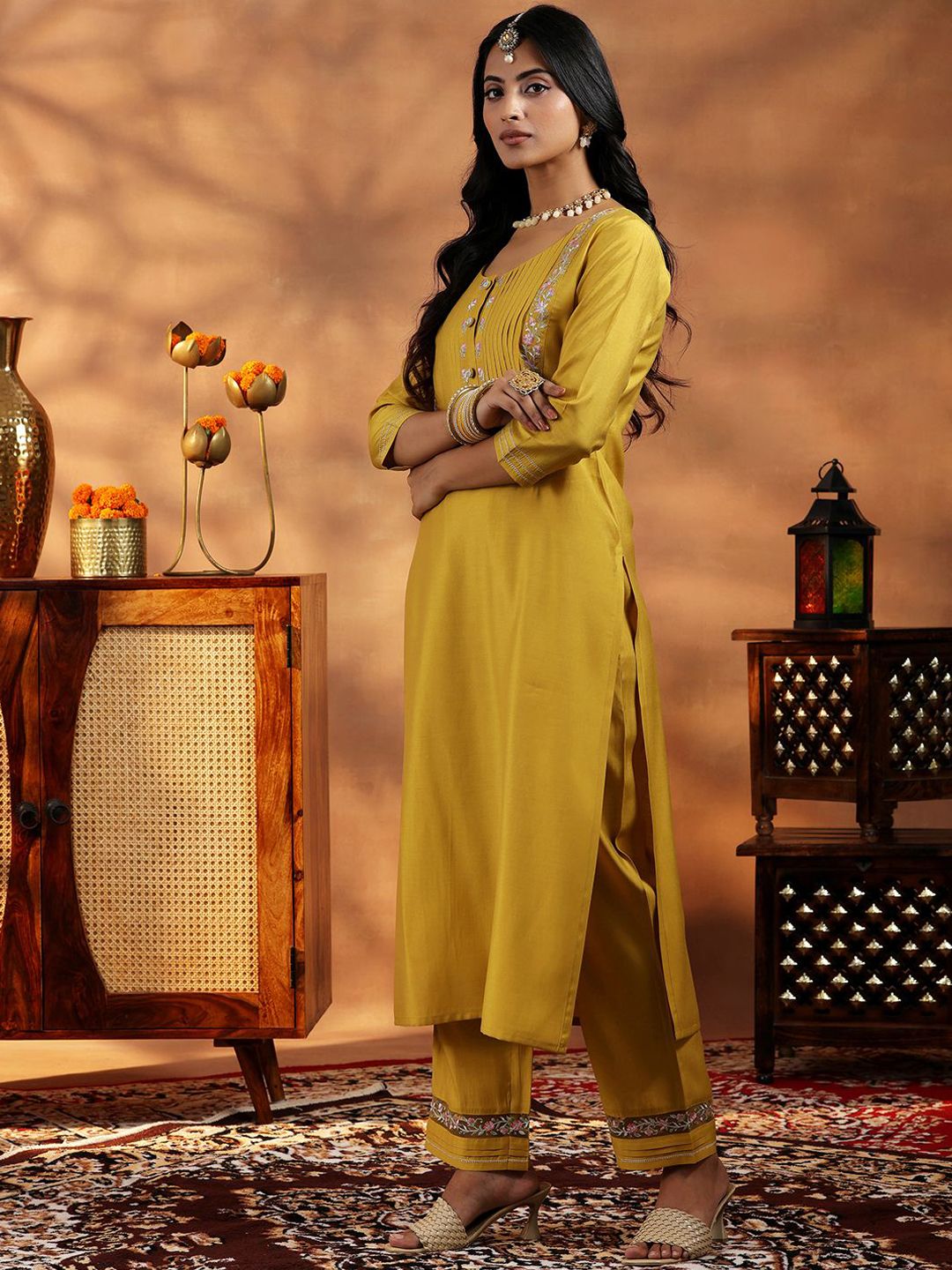 Libas Women Floral Yoke Design Regular Thread Work Kurta with Trousers & With Dupatta
