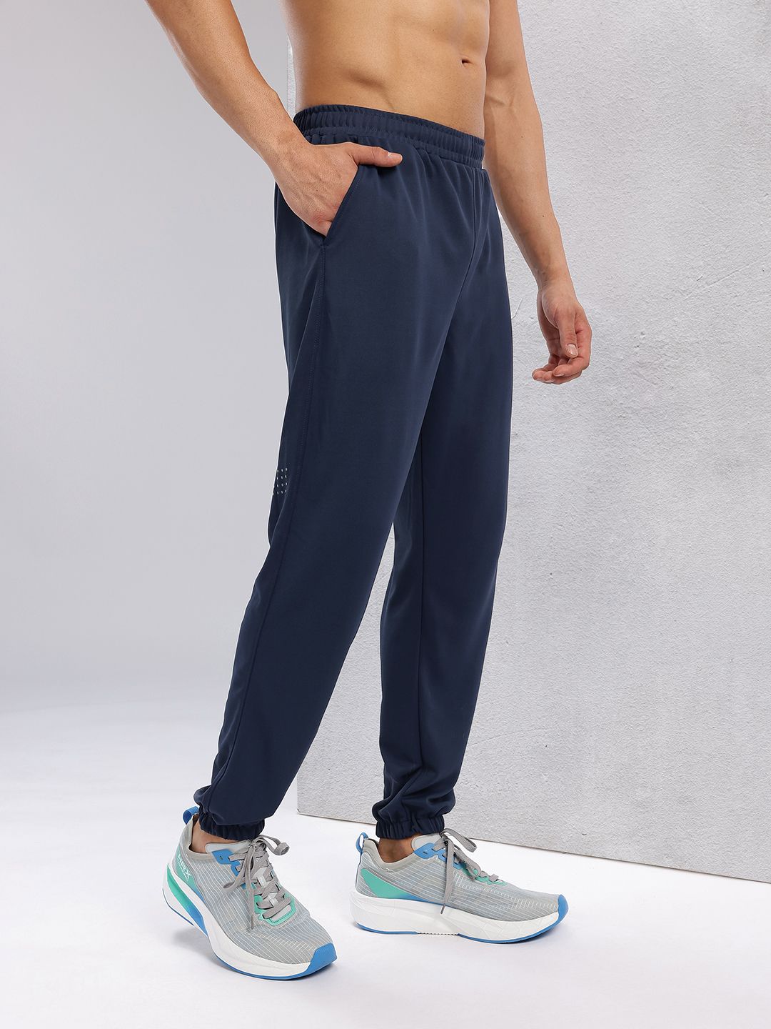 HRX by Hrithik Roshan Men Training Joggers