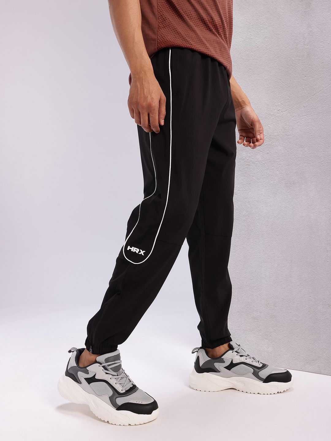 HRX by Hrithik Roshan Men Mid-Rise Rapid-Dry Lifestyle Track Pants