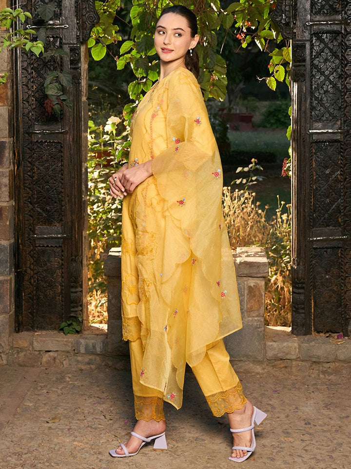Indo Era Ethnic Motifs Embroidered Thread Work Pure Cotton Kurta with Trousers & Dupatta