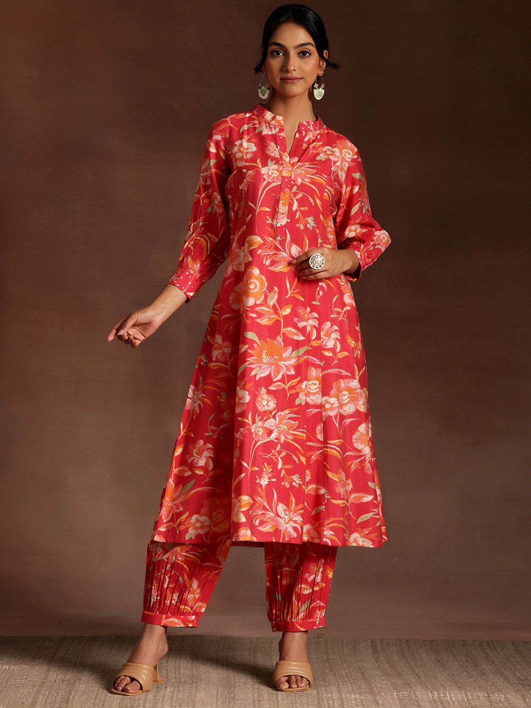 Libas Abstract Printed Regular Kurta with Salwar