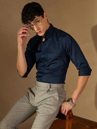 DENNISON Men Navy Blue Comfort Regular Fit Solid Formal Shirt