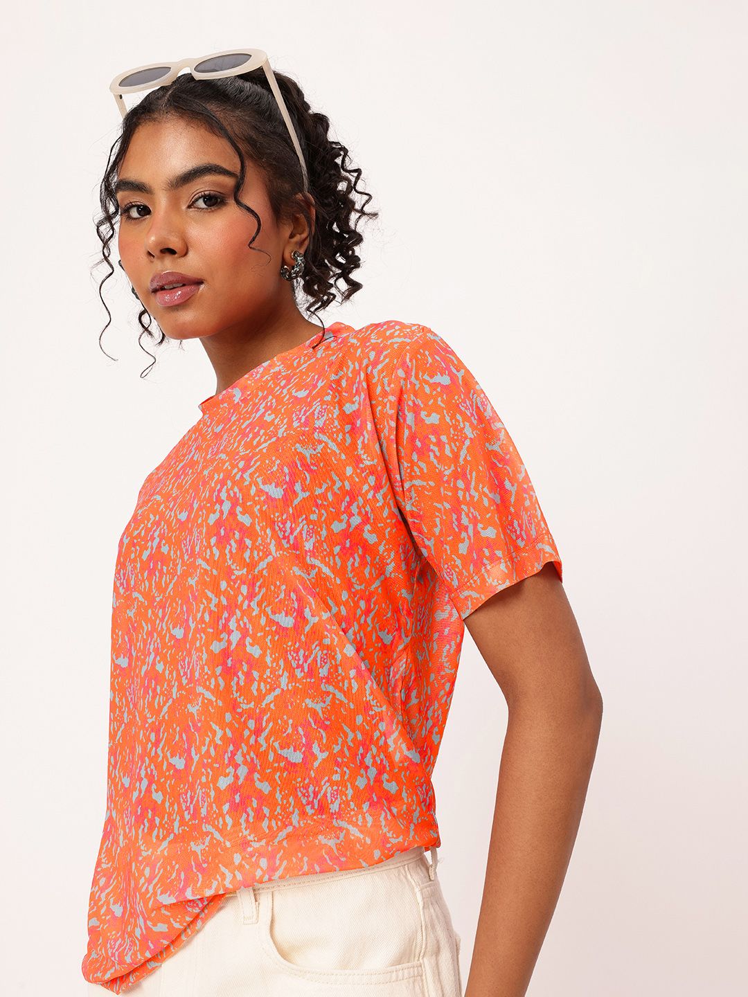 DressBerry Sweet & Spicy Printed Semi Sheer Soft Net Longline Top