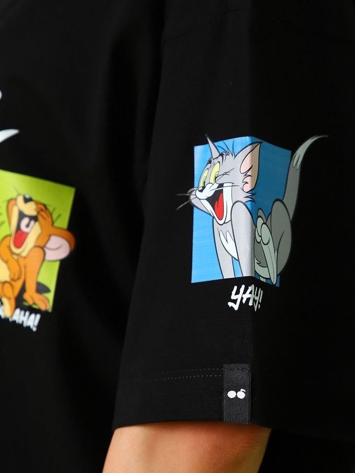 Bewakoof x Official Tom & Jerry Merchandise Friends & Feelings Print Oversized T-shirt