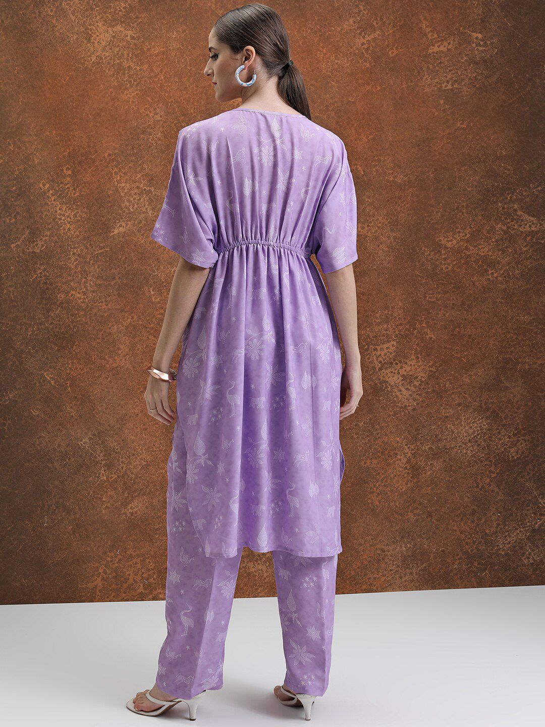 Vishudh Lavender Floral Printed Extended Sleeves Kaftan Tunic With Trousers