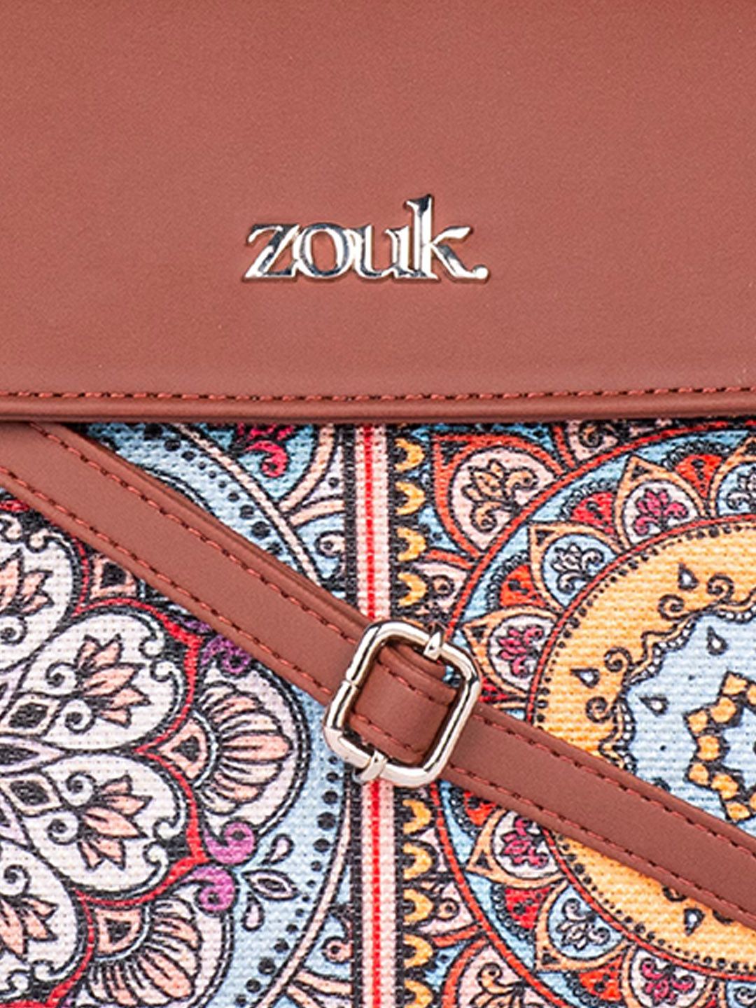 Beg Tangan Bercetak Berstruktur Motif ZOUK dengan Berjumbai
