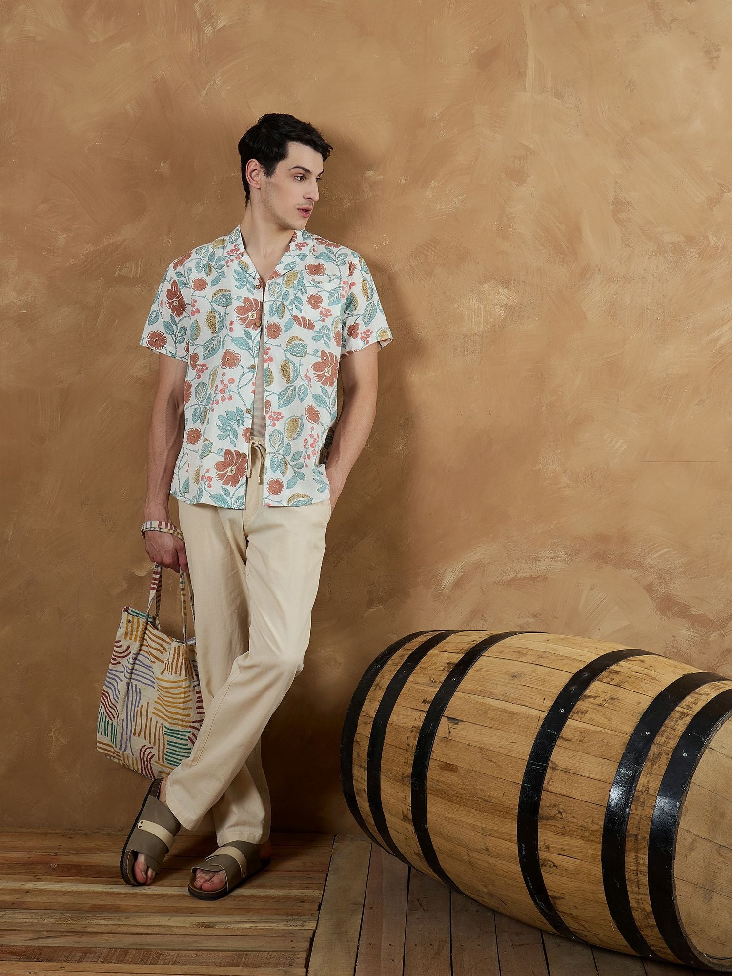 DENNISON Men White Regular Fit Floral Printed Casual Shirt