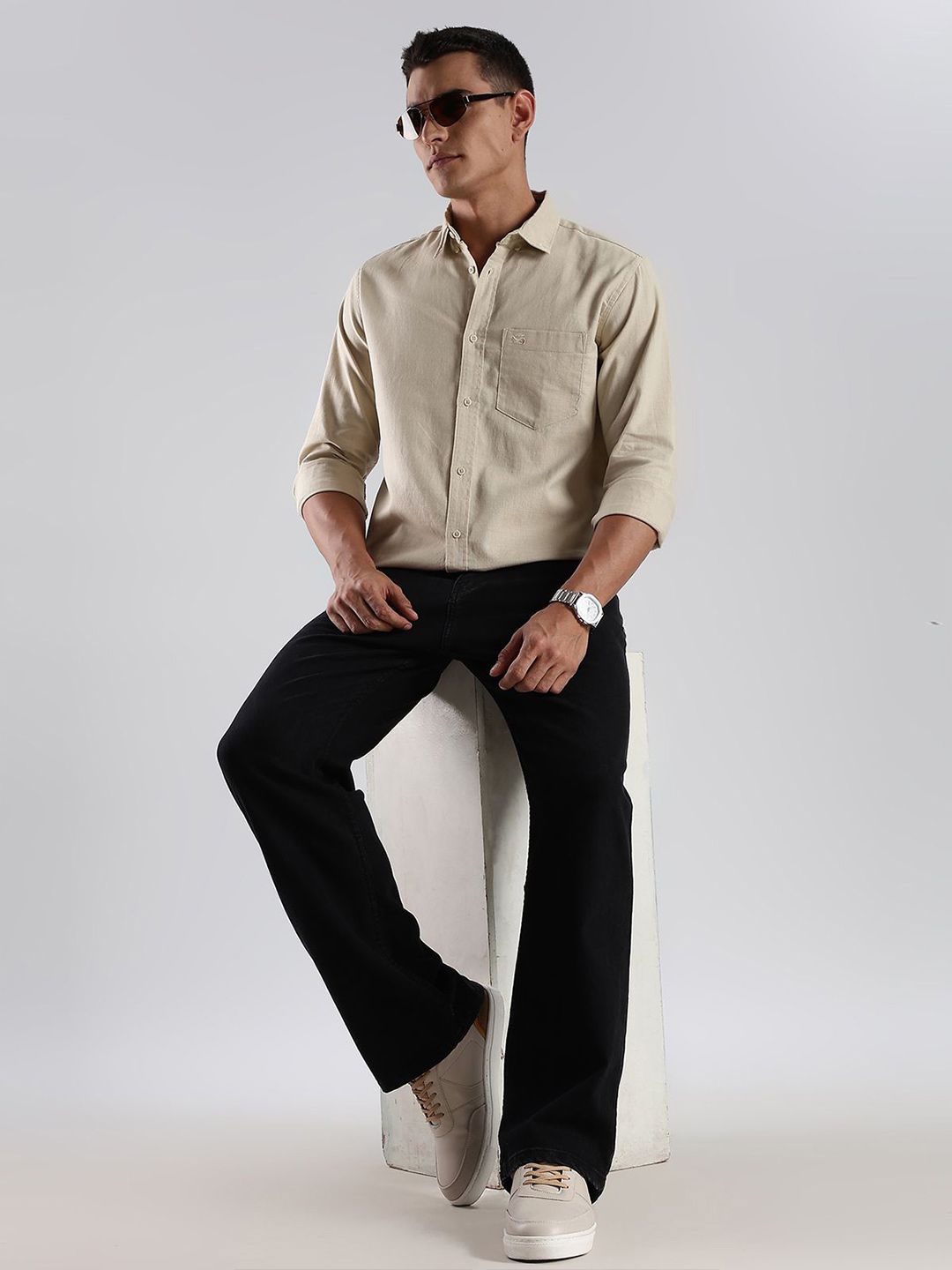 Baju Kasual Kapas Spread Collar Standard ADRO