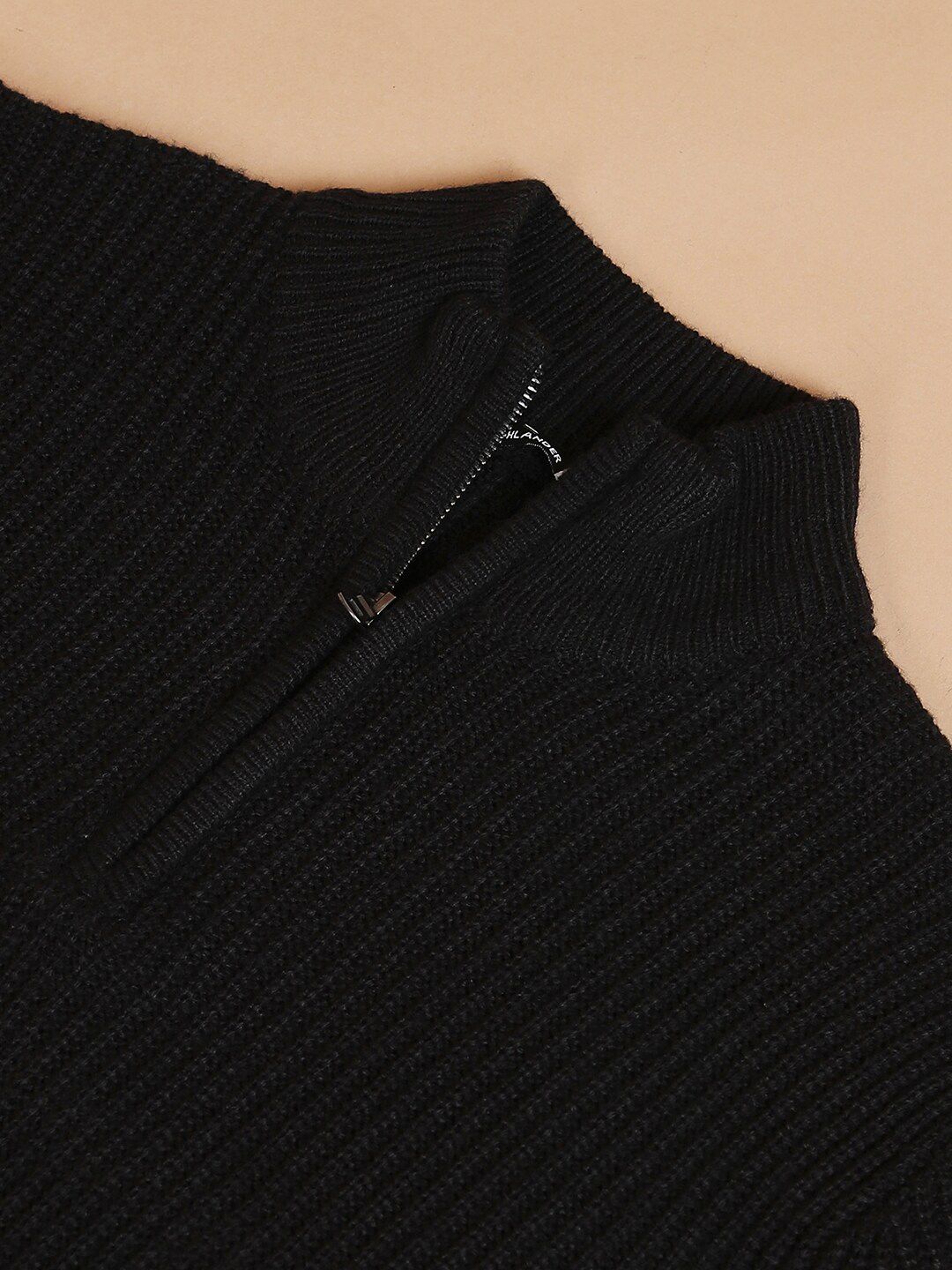 HIGHLANDER Cable Knit Long Sleeves Acrylic Pullover