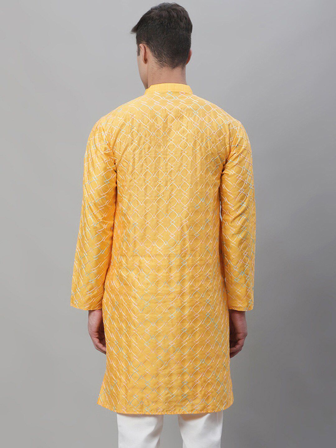 SOJANYA Geometric Embroidered Thread Work Silk Cotton Kurta