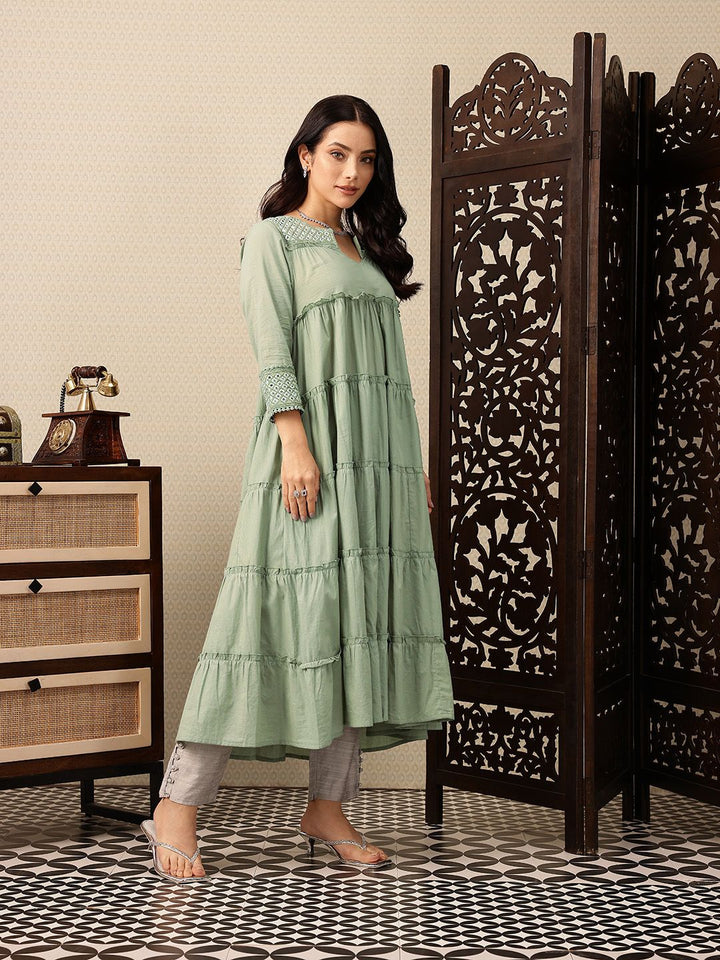 House of Pataudi Mirror Work Tiering Jashn Kurta