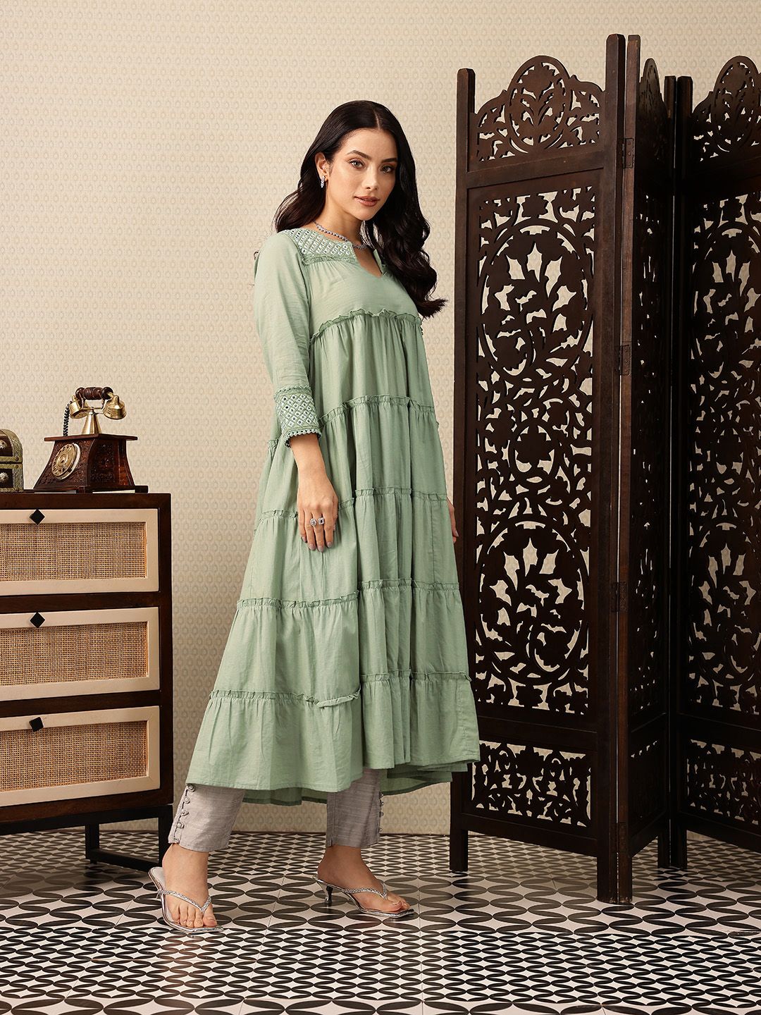 House of Pataudi Mirror Work Tiering Jashn Kurta