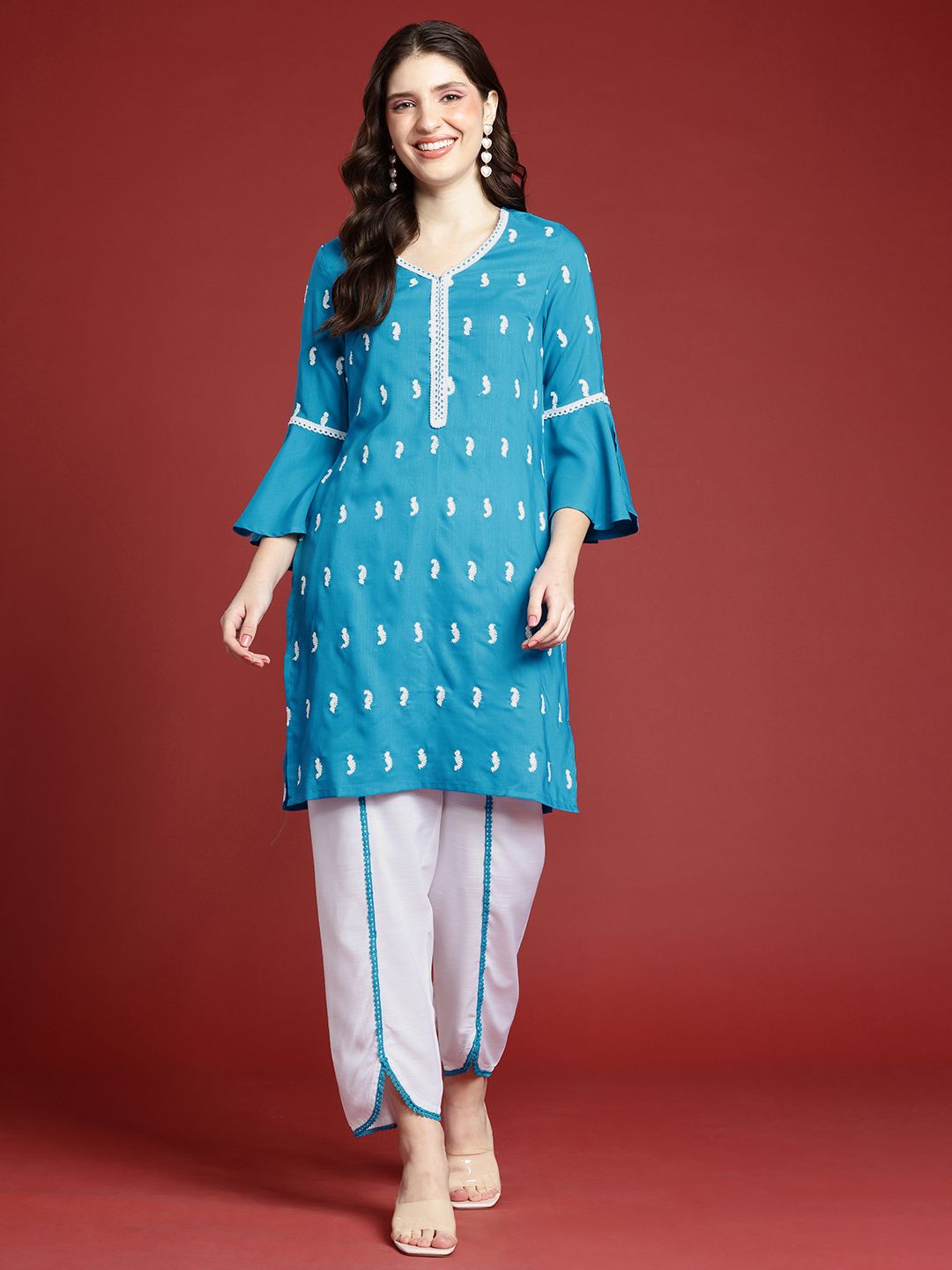 Anouk Women Ethnic Motifs Embroidered Regular Kurta with Trousers