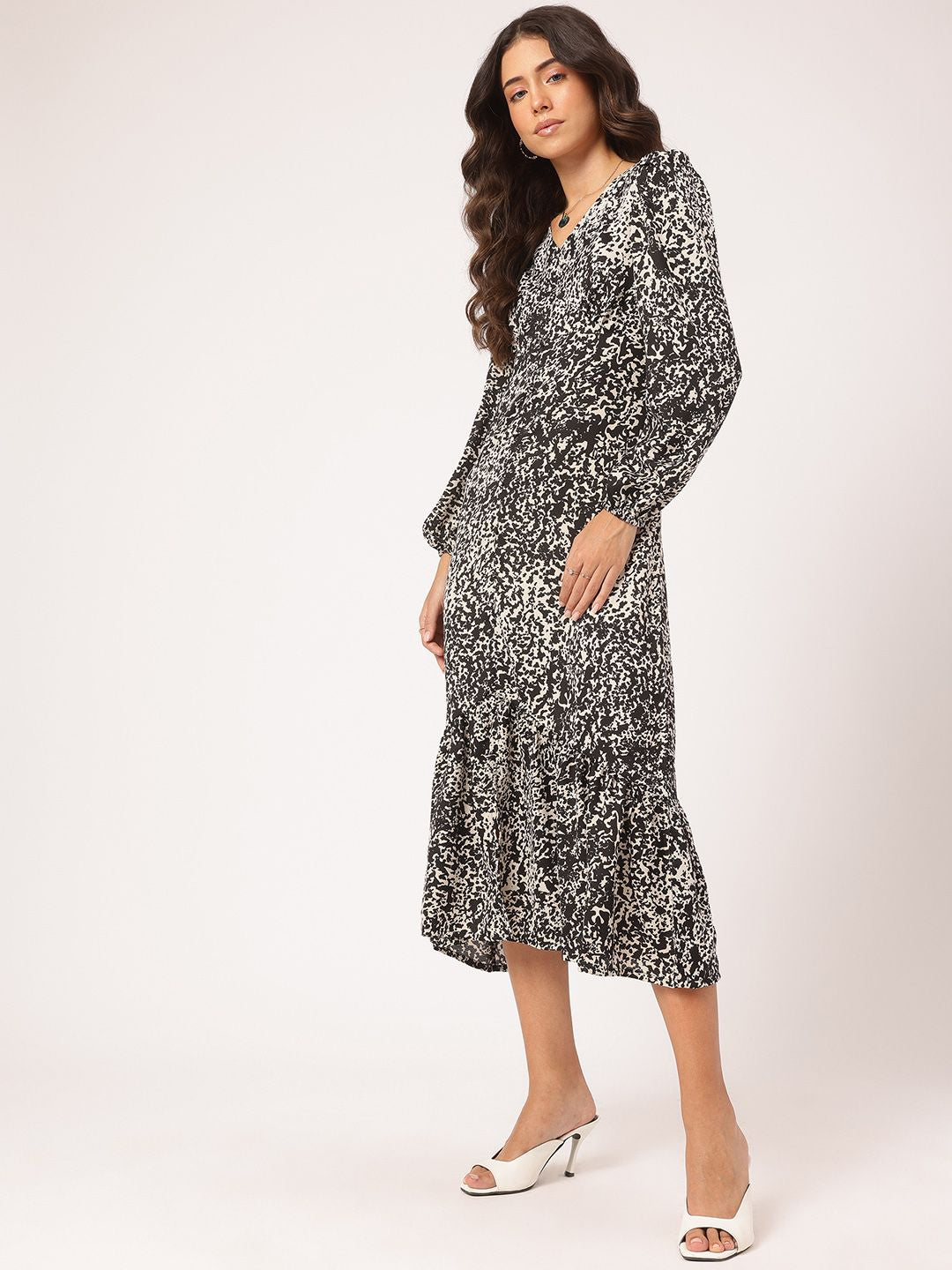 DressBerry Chic Charm Animal Print Midi Empire Dress