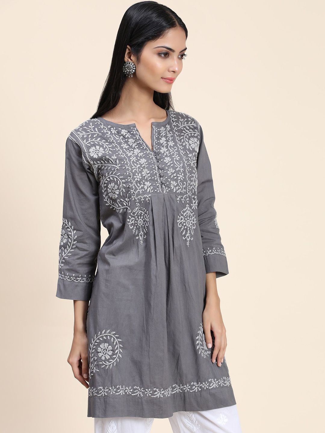 HOUSE OF KARI Women Chikankari Kurta