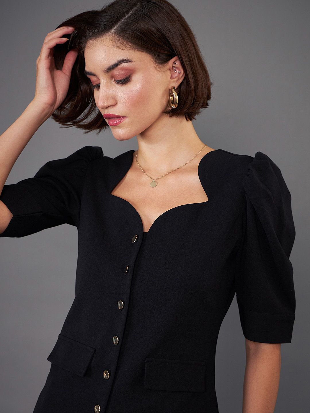 SASSAFRAS worklyf Black Sweetheart Neck Puff Sleeves Top & Trousers