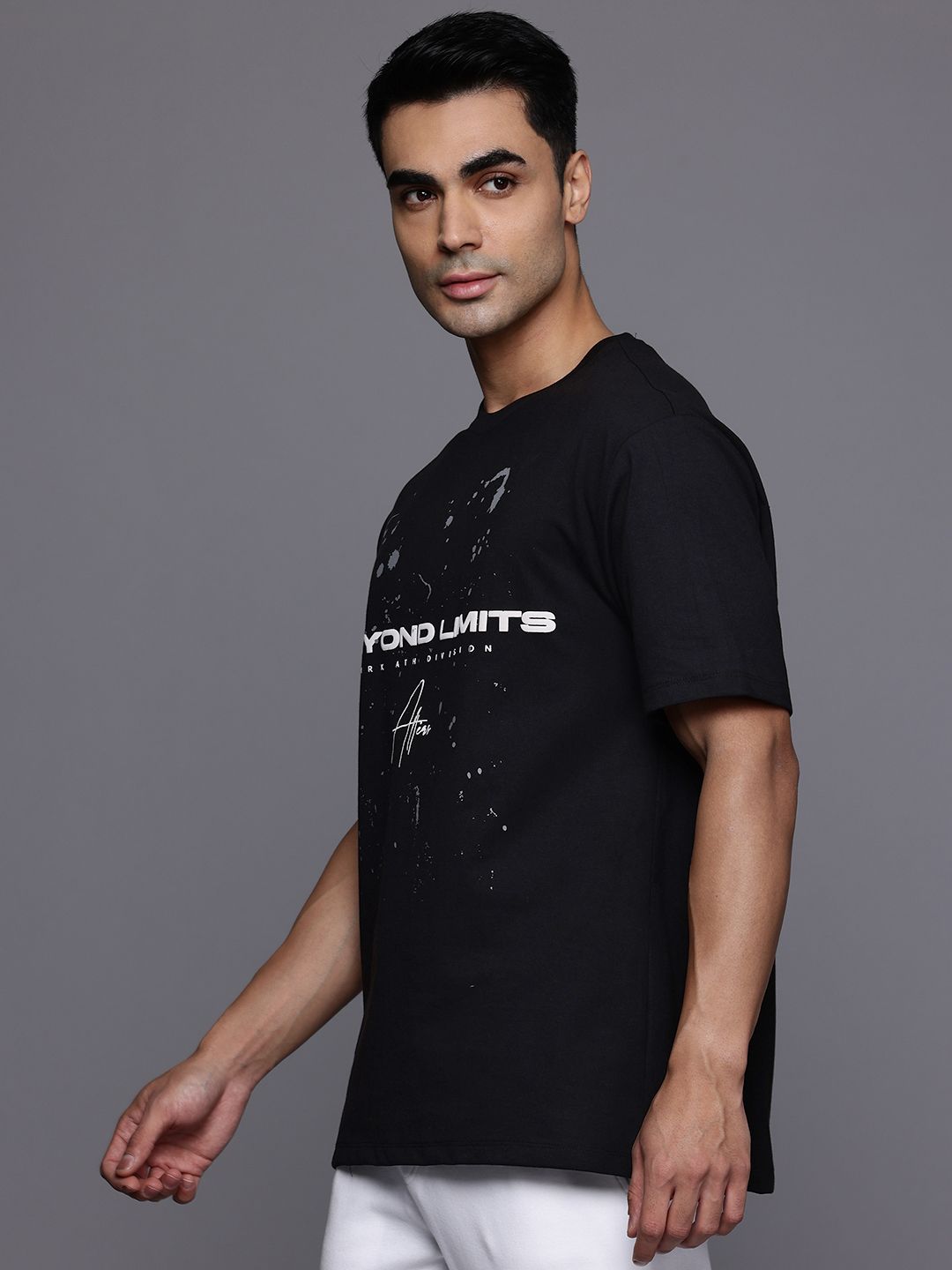 HRX by Hrithik Roshan Men Typography Printed T-shirt
