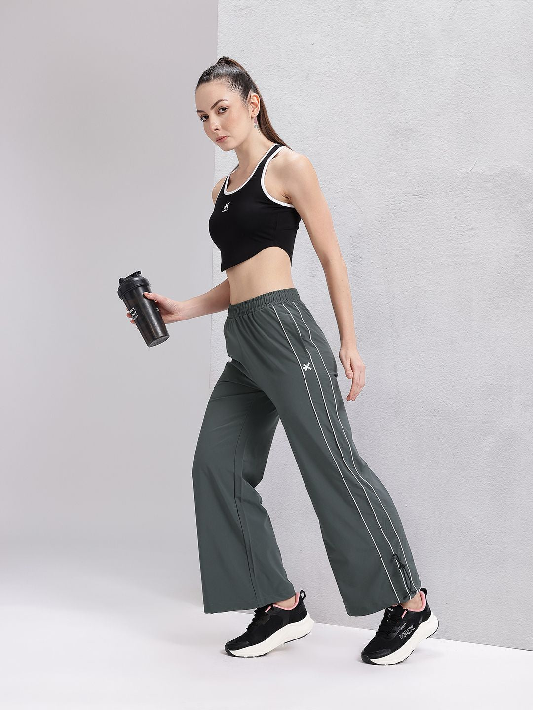 HRX by Hrithik Roshan Women Rapid-Dry Training Joggers