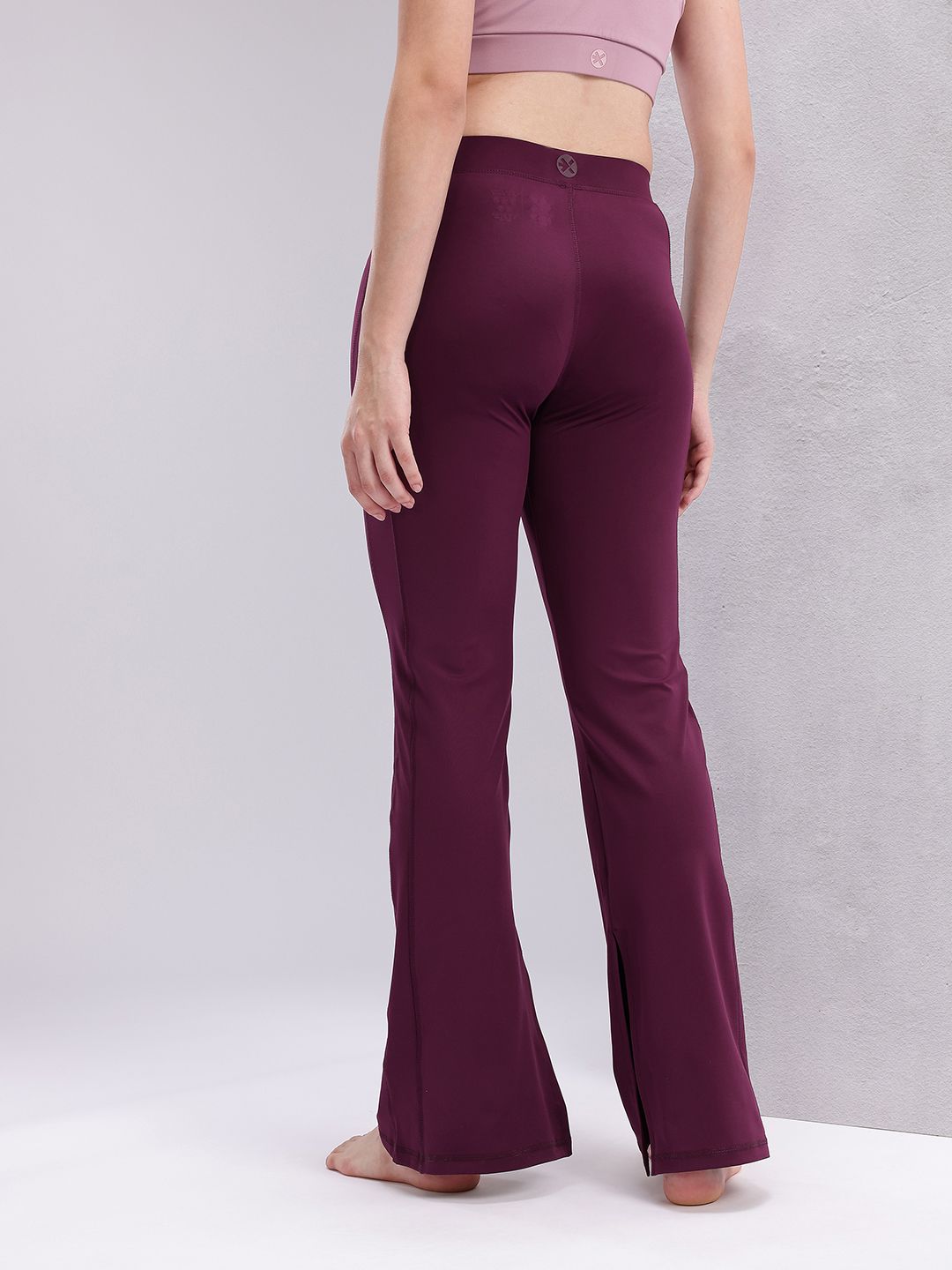 HRX by Hrithik Roshan Women Rapid-Dry Mid-Rise Regular Fit Yoga Tights with Slits