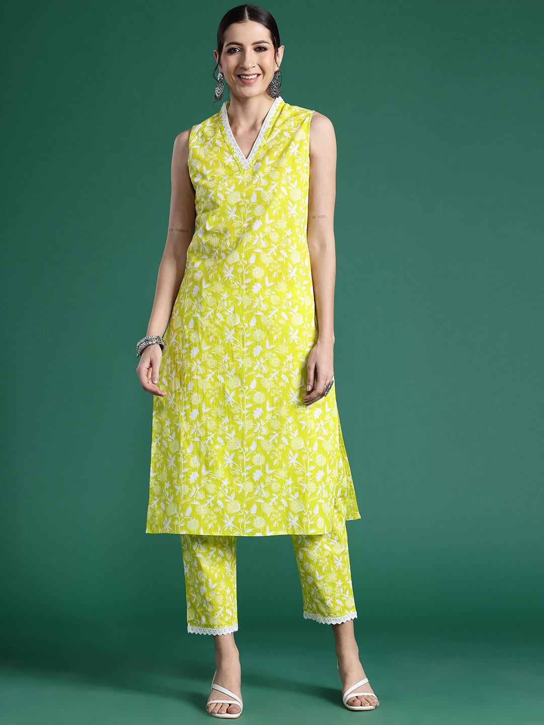 Indo Era Floral Printed Pure Cotton Kurta with Trousers
