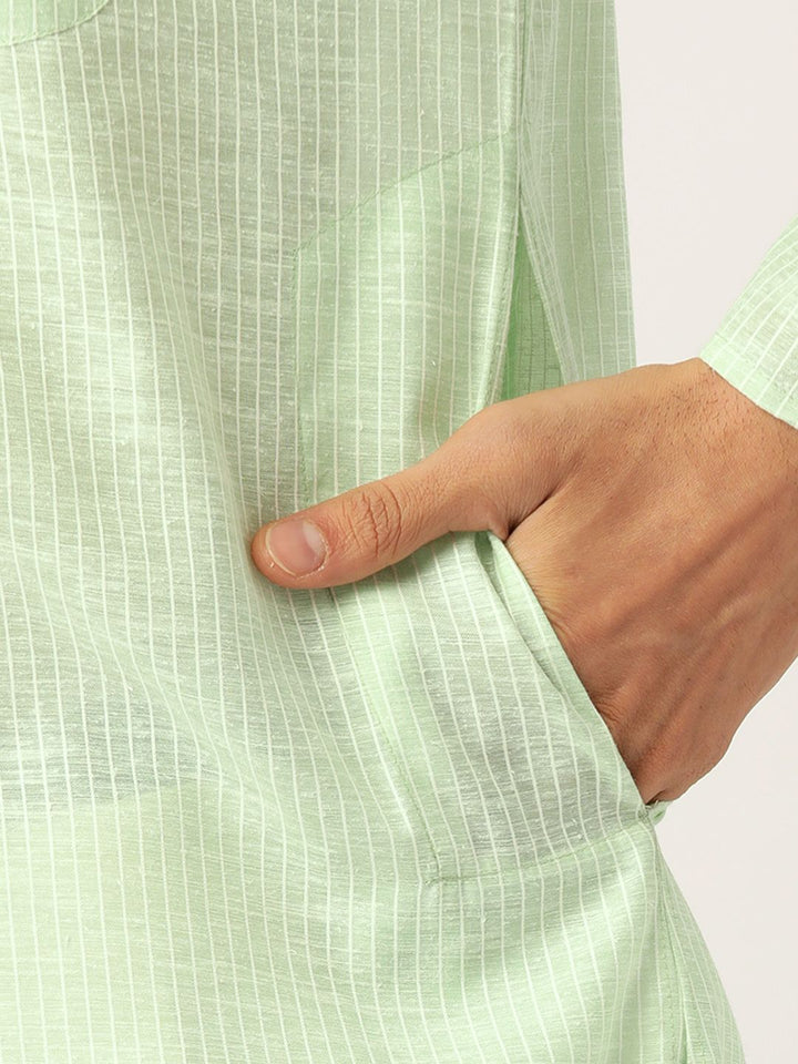 SOJANYA Men Green & White Striped Straight Kurta