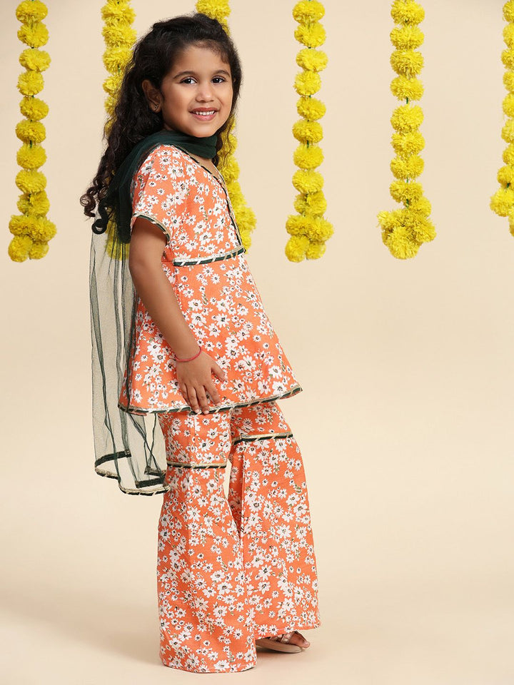 Cutiekins Girls Floral Printed Gotta Patti Kurti With Sharara & Dupatta