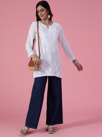 Rumah Wanita Chikankari White Rayon Chikankari Sulam Kurti