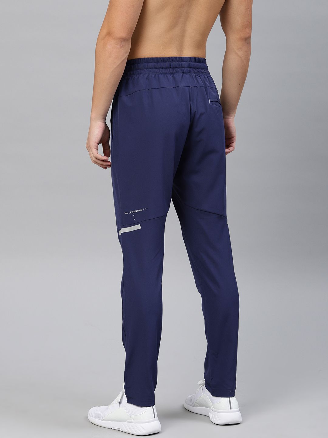 HRX oleh Hrithik Roshan Men Biru Pepejal Slim Fit Rapid-Dry Running Jejak