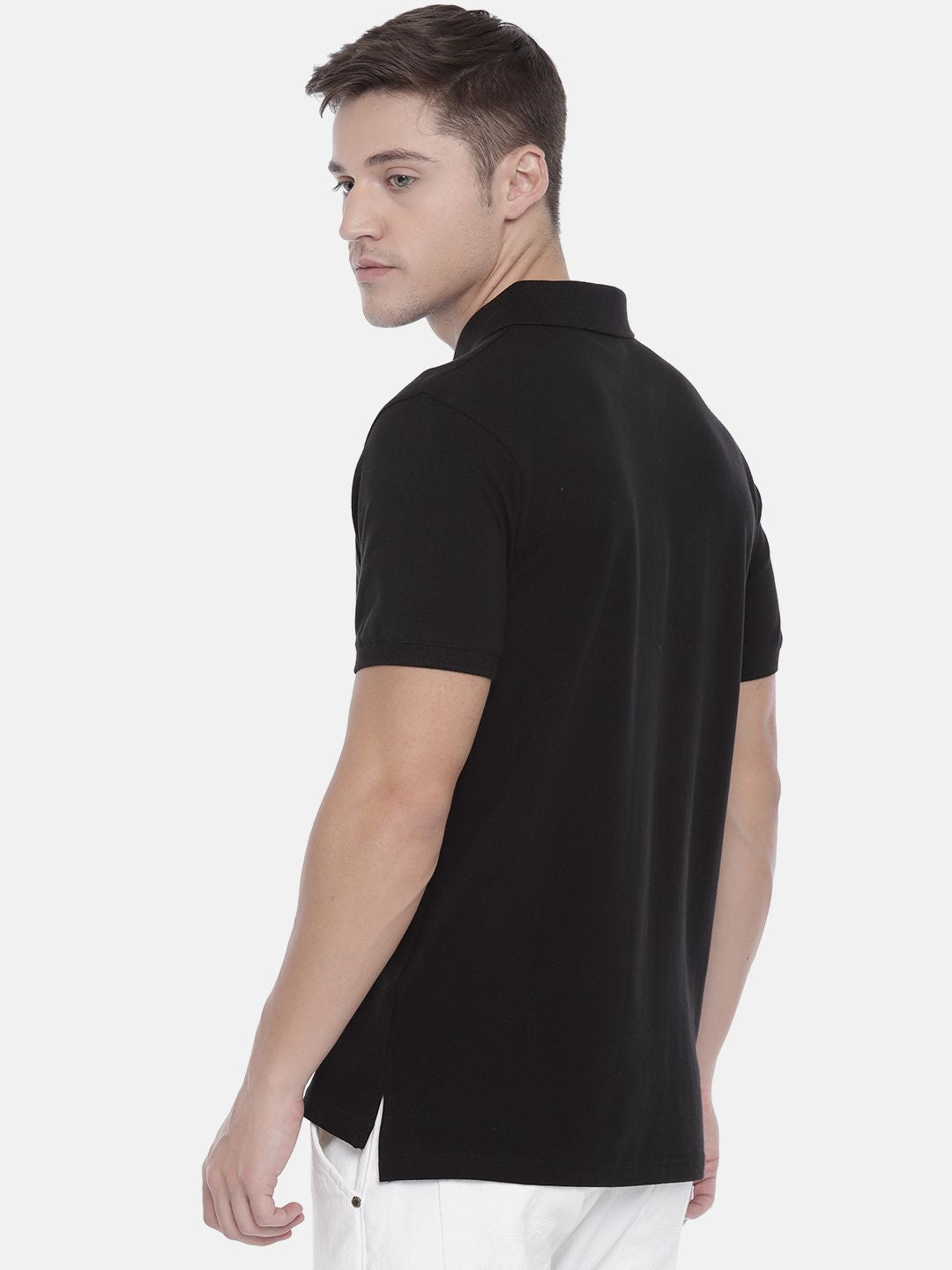 The Indian Garage Co Men Black Solid Polo T-shirt