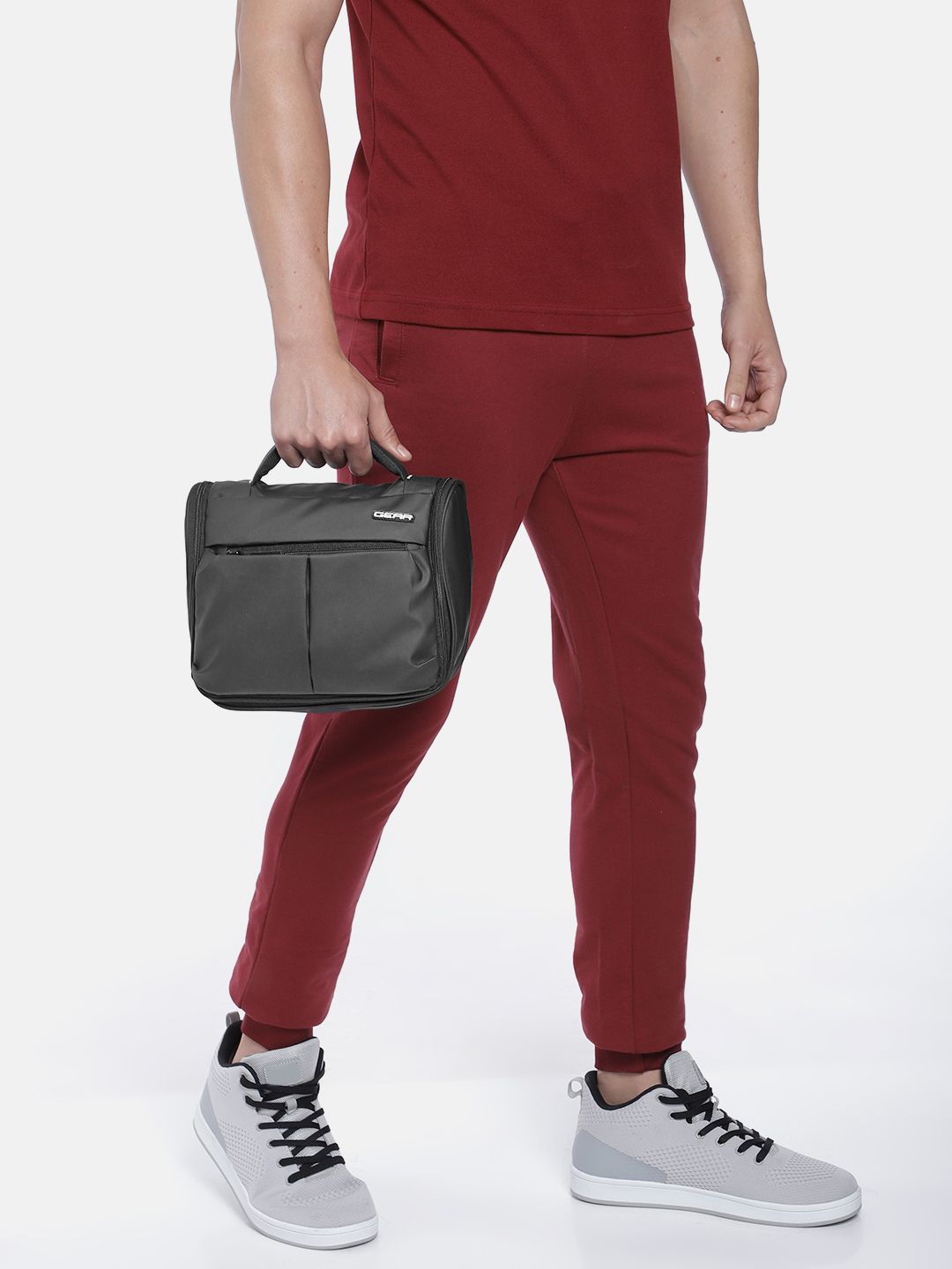 Gear Unisex Black Solid Sauve Tandas Kit