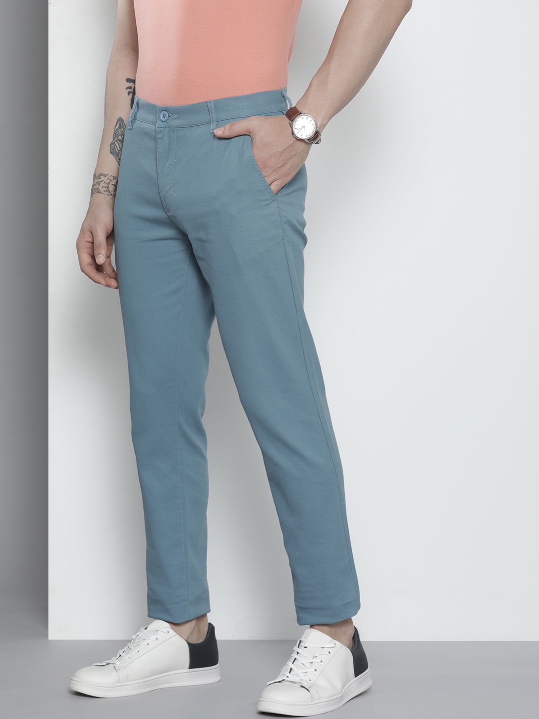The Indian Garage Co Men Blue Solid Chinos Trousers