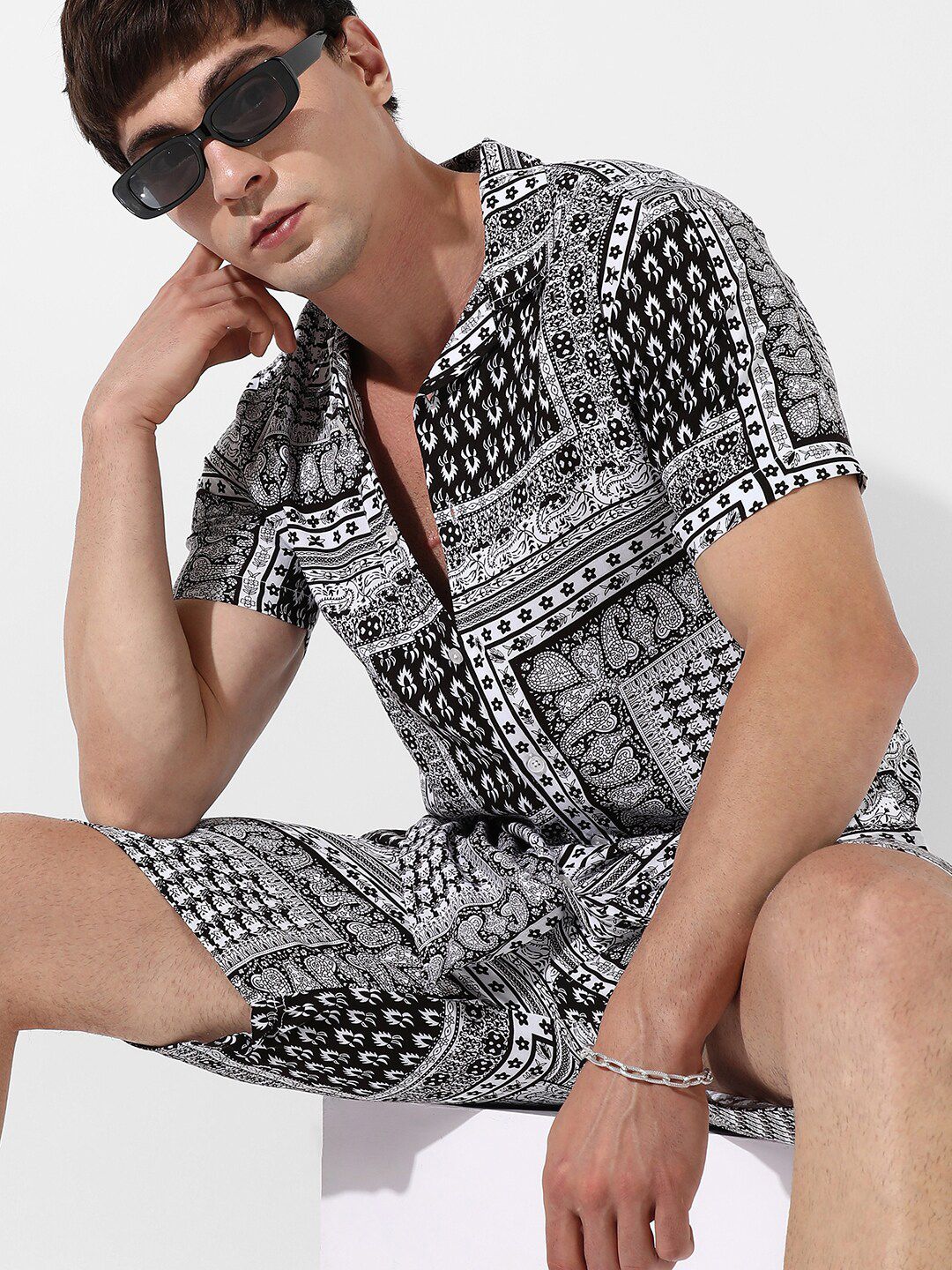 Campus Sutra Men Black & White Bohemian Printed Shirt Collar Co-Ord
