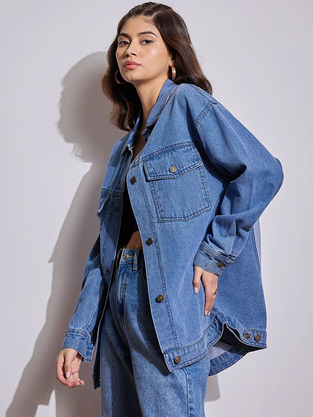 SASSAFRAS Women Spread Collar Solid Casual Denim Jacket