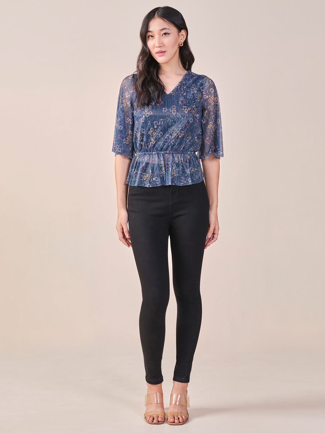 AND polyester floral printed v-neck peplum Top