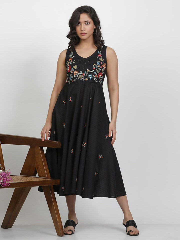 W Floral Embroidered Fit & Flare Midi Dress