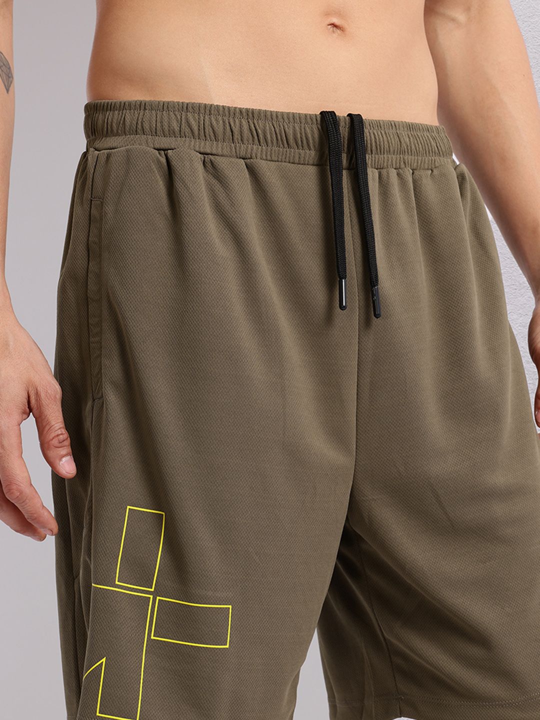 HRX by Hrithik Roshan Men Brand Logo Printed Mid-Rise Rapid-Dry Training Shorts