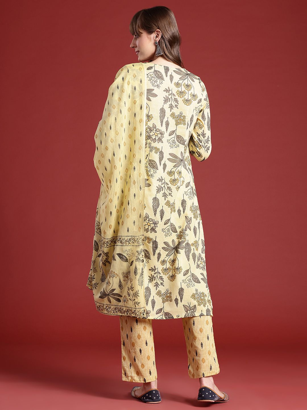 Anouk Floral Printed Pure Cotton Kurta With Trousers & Dupatta