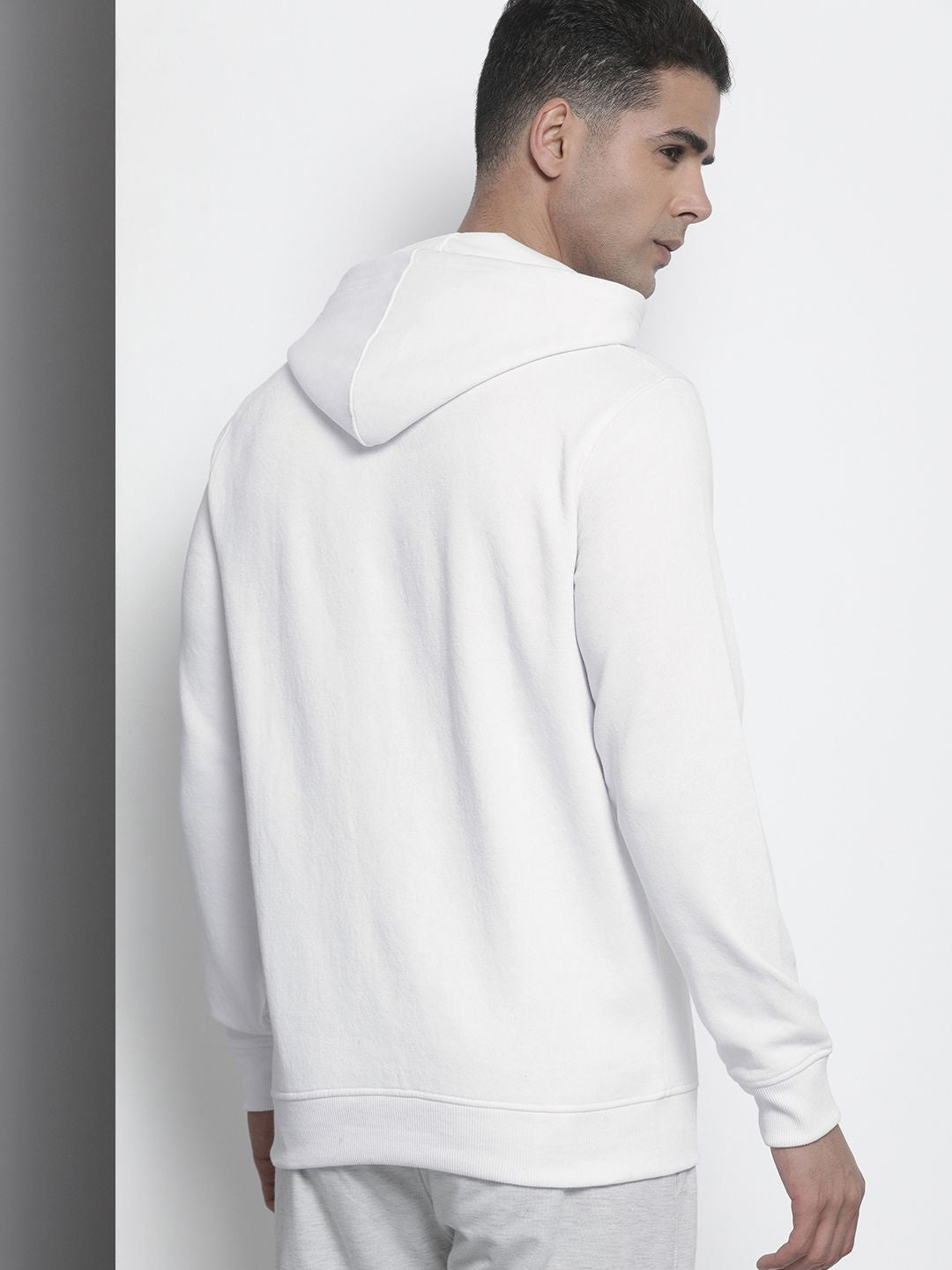The Indian Garage Co Men White & Black Printed Hooded Sweatshirt