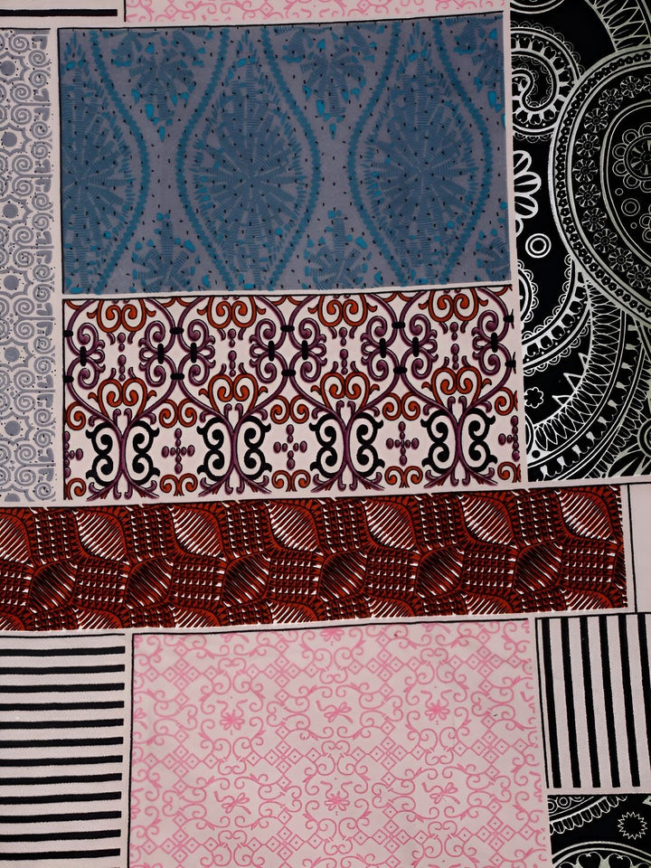KLOTTHE Motif Etnik Biru Dilengkapi 300 TC Cadar King dengan 2 Sarung Bantal-250X225 cm