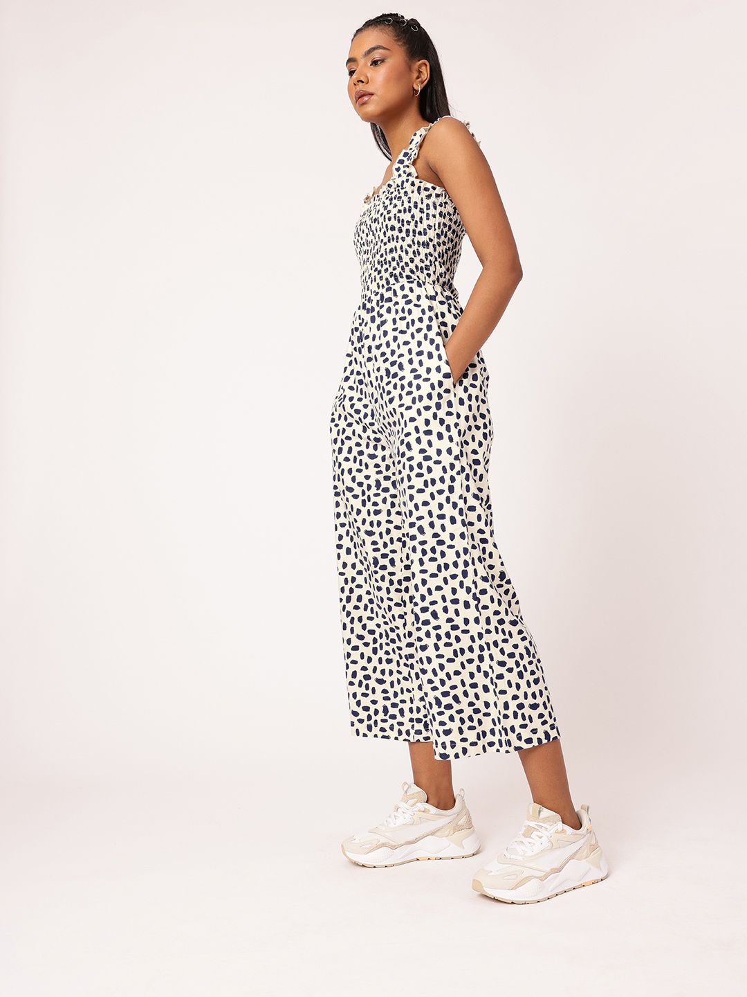 DressBerry Classic Grunge Smocked Printed Basic Jumpsuit