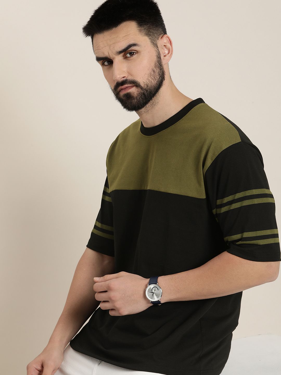 Dillinger Men colourblocked berjalur T-shirt Cotton Fit