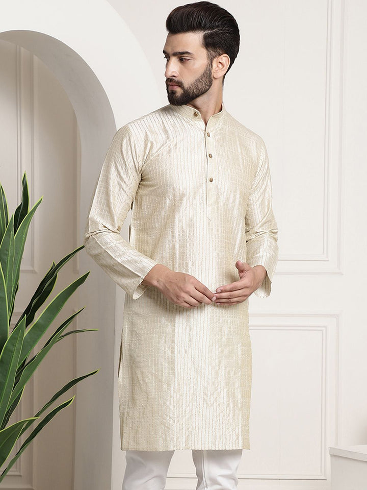 SOJANYA Men Off White & Golden Striped Straight Kurta