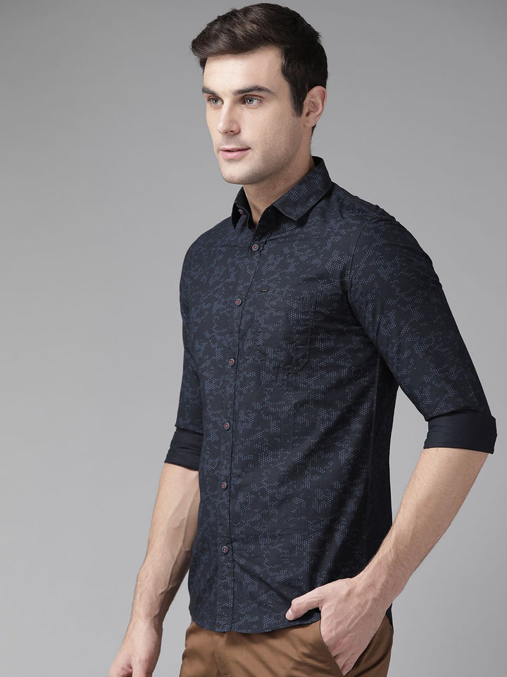 SPYKAR Men Black & Blue Slim Fit Printed Casual Shirt
