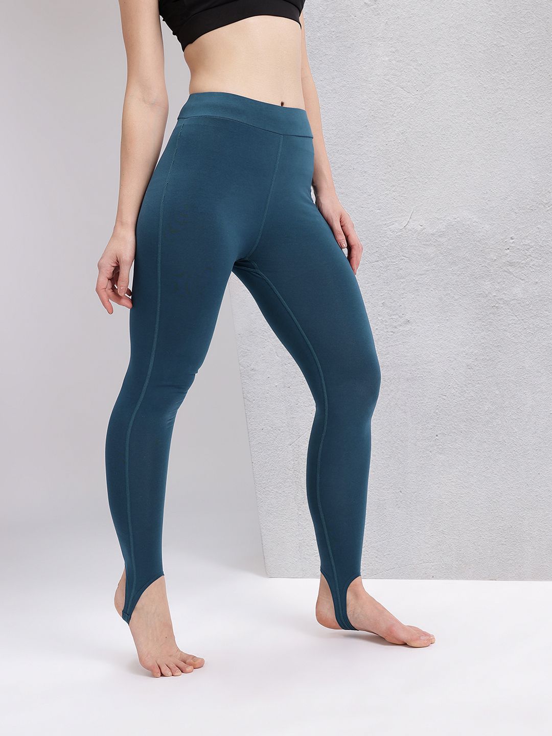 HRX by Hrithik Roshan Women Heel-Loop Yoga Tights