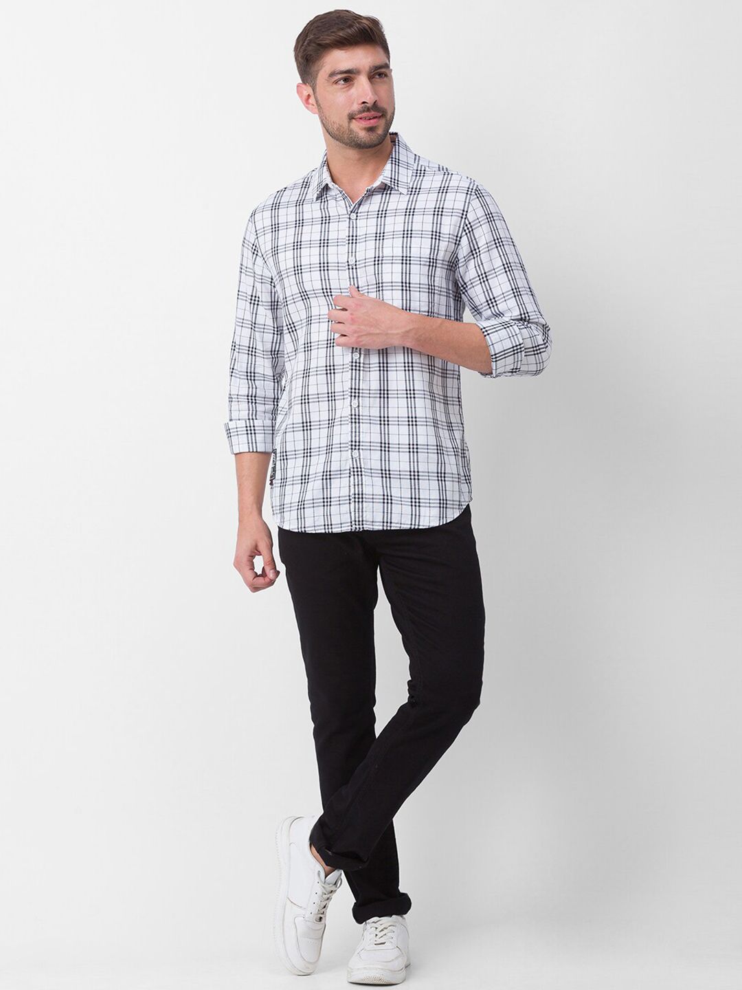 SPYKAR Men White Slim Fit Tartan Checks Checked Casual Shirt