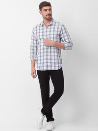 SPYKAR Men White Slim Fit Tartan Checks Checked Casual Shirt