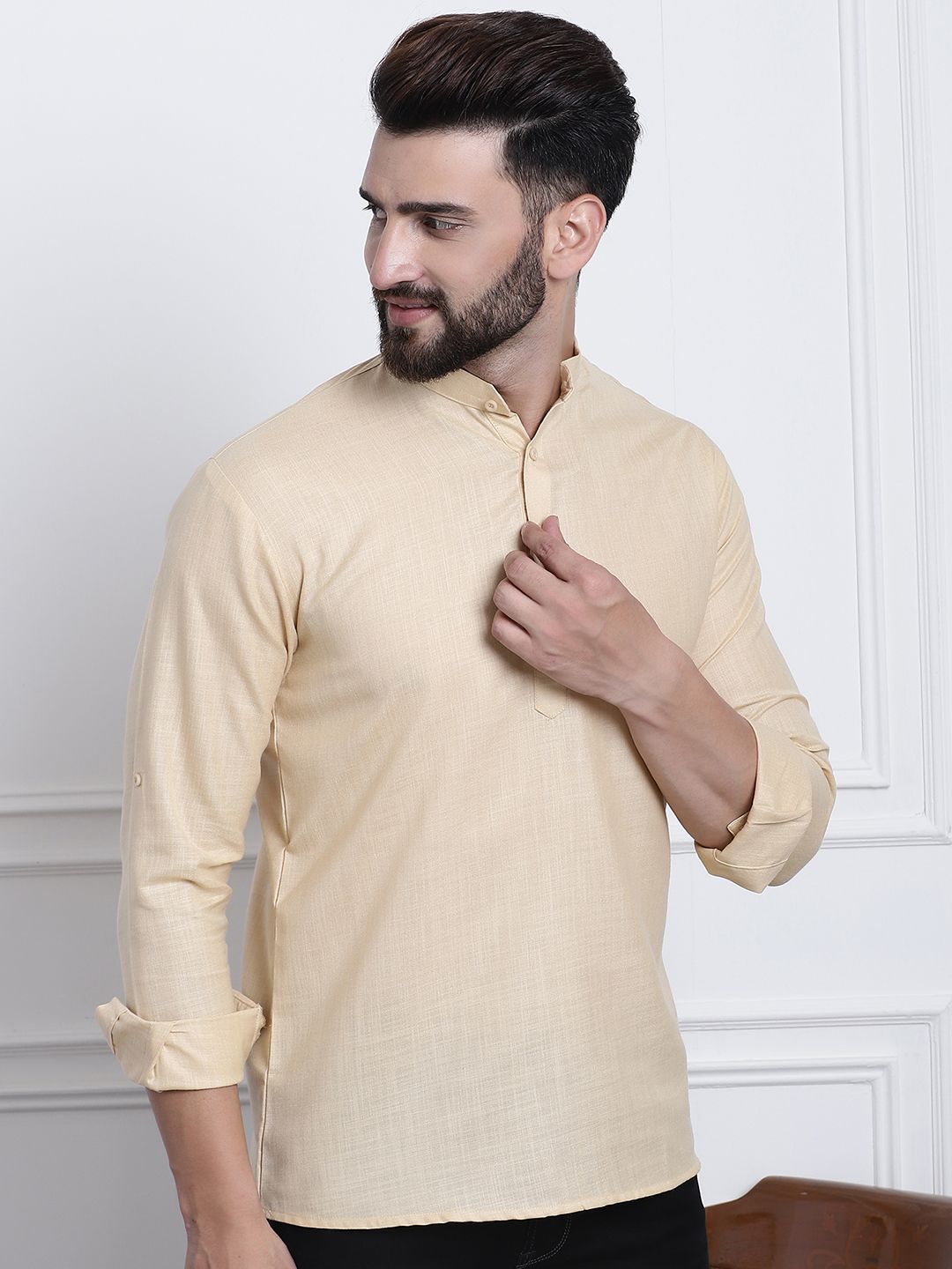 Anug by SOJANYA Men Beige Kurta