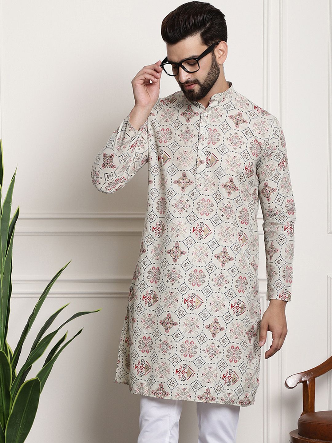 SOJANYA Men Cream-Coloured & Red Ethnic Motifs Printed Kurta