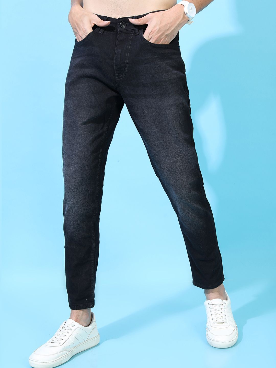 HIGHLANDER Men Black Tapered Fit Mid-Rise Clean Look Stretchable Jeans